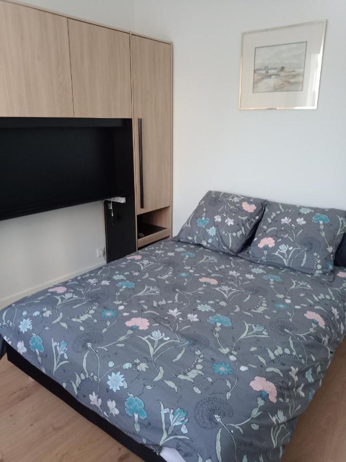 Appartement F2 Meuble Centre Ville Brive-la-Gaillarde Eksteriør bilde